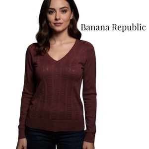 Banana Republic Long Sleeve‎ Shirt Small Burgundy Knit V-Neck Preppy Holiday Top
